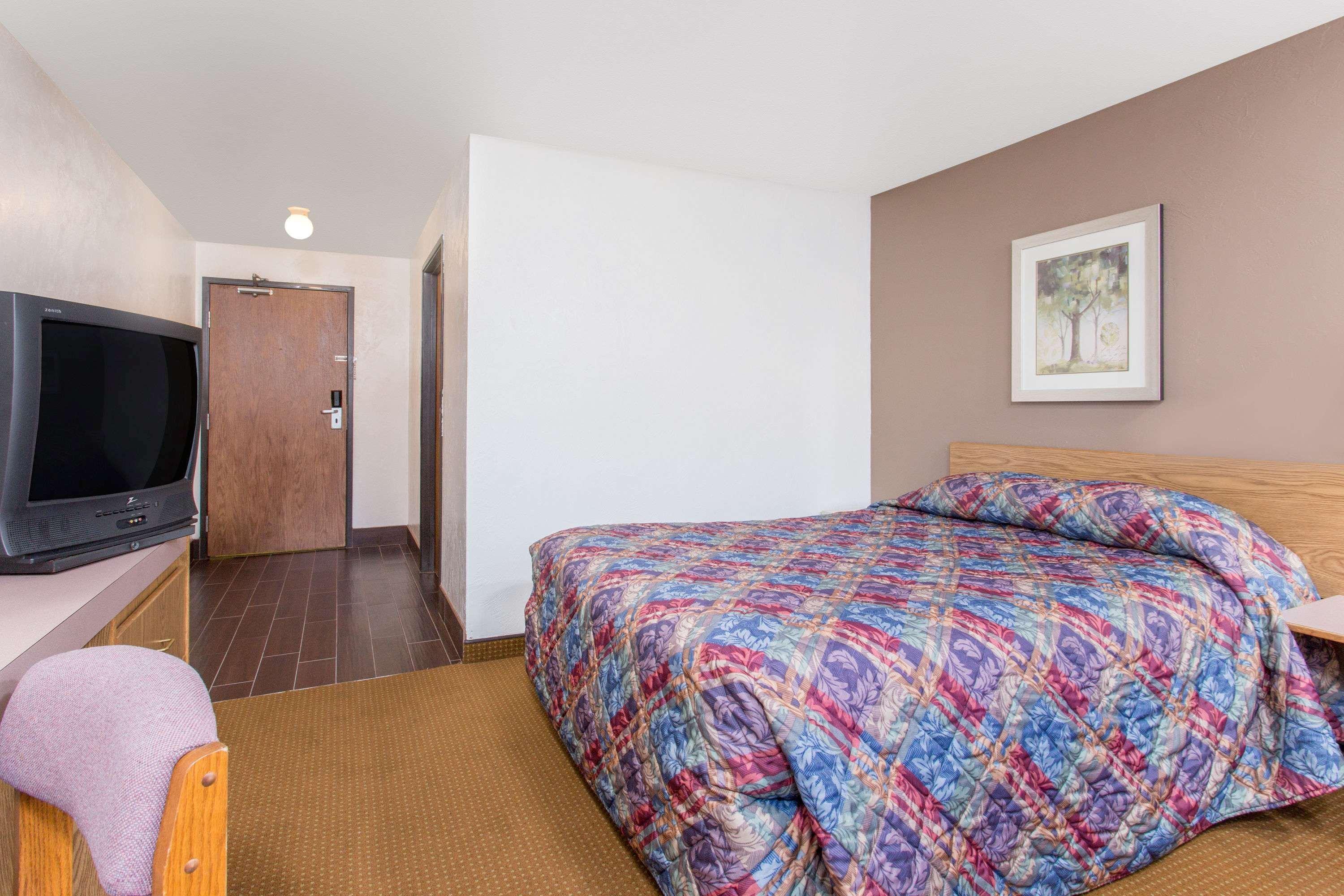 Super 8 By Wyndham Lacey Olympia Area Kültér fotó