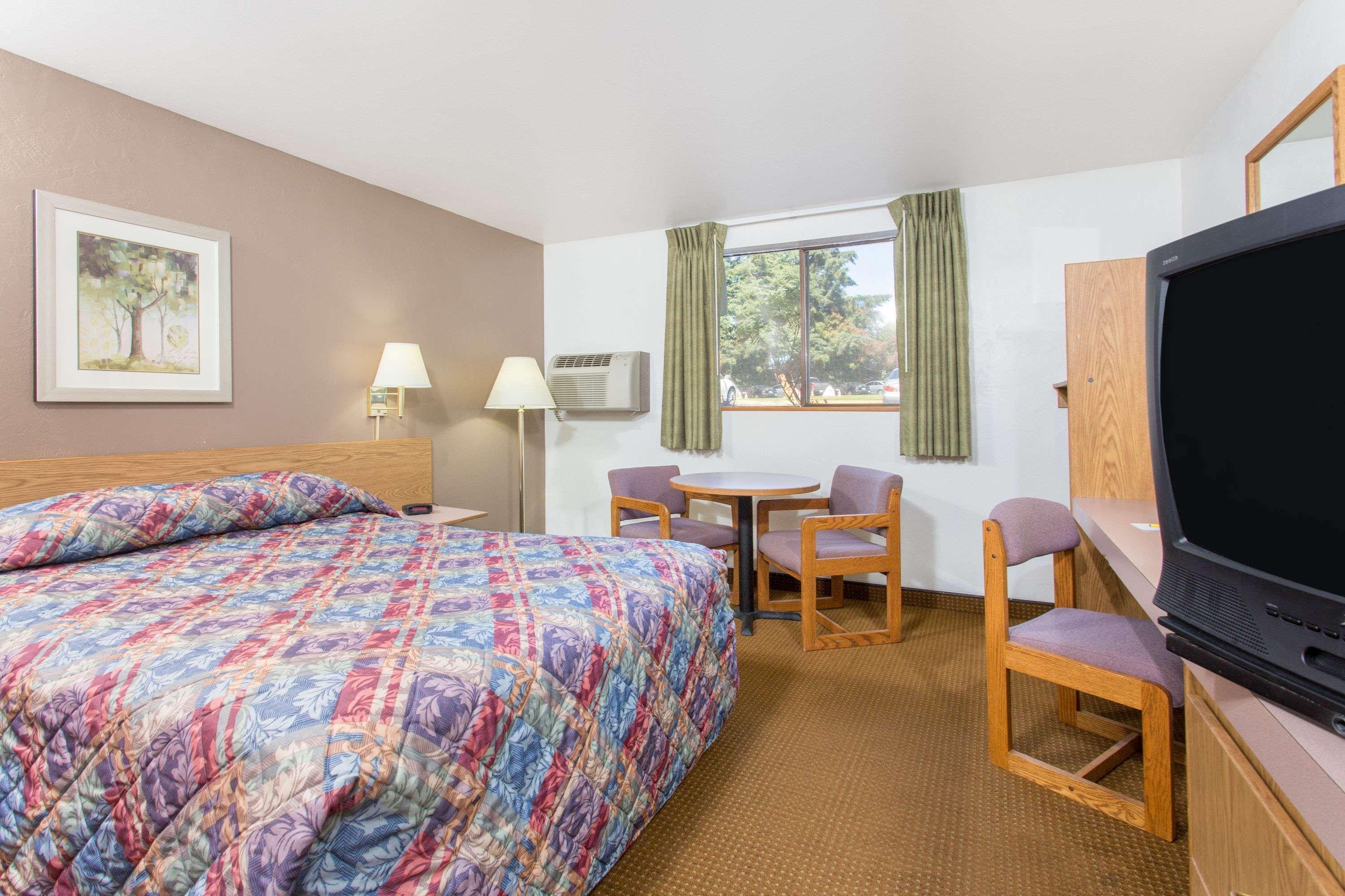 Super 8 By Wyndham Lacey Olympia Area Kültér fotó