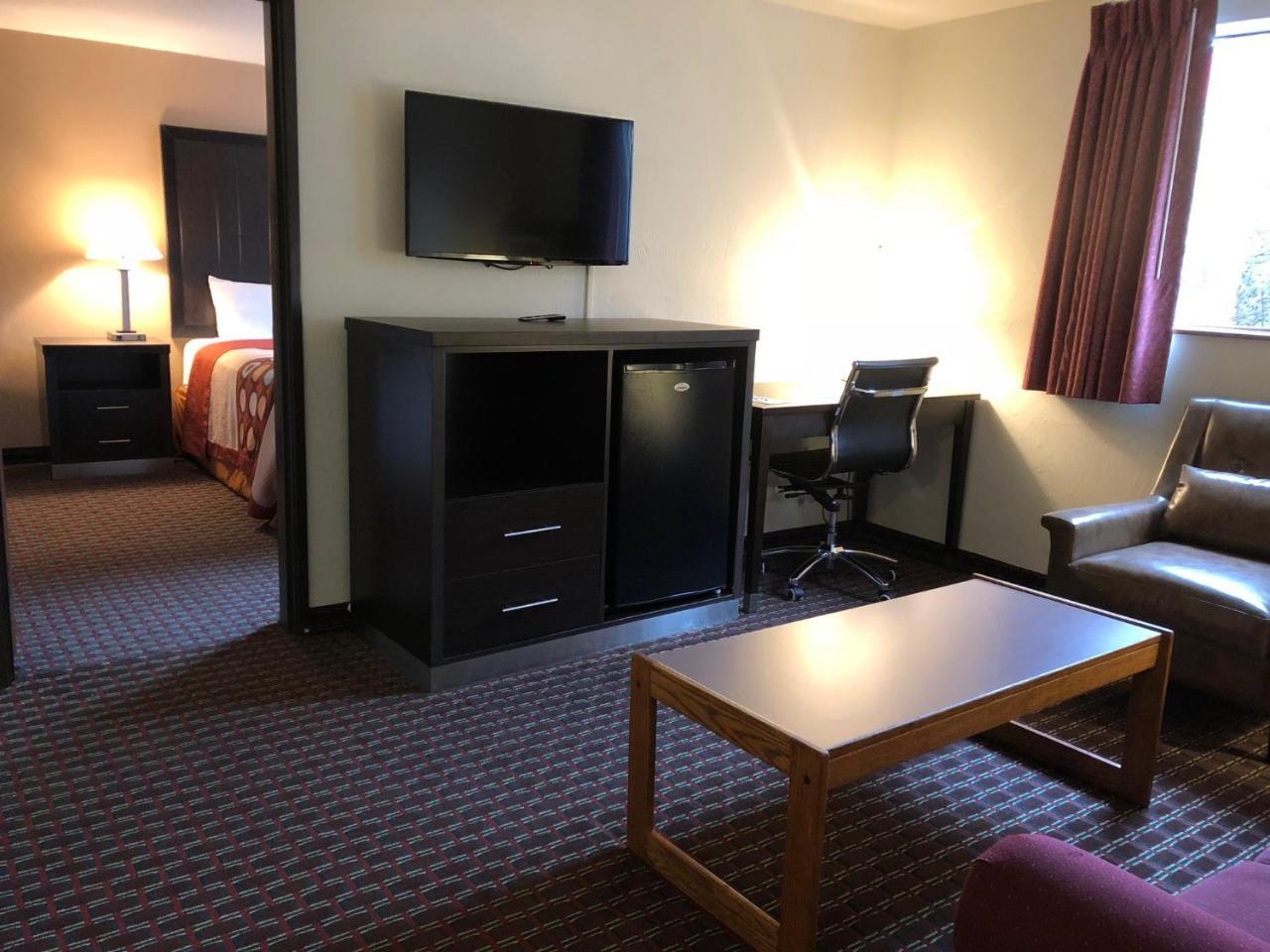 Super 8 By Wyndham Lacey Olympia Area Kültér fotó